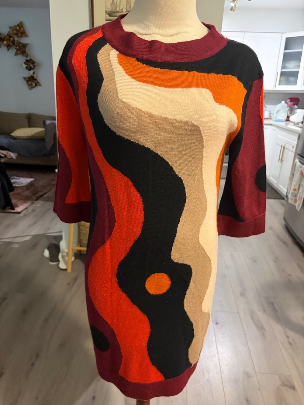 M Missoni Pattern Knit Dress in Burgundy, Black, Red. Size L